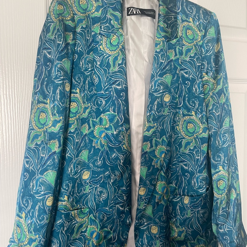 Zara Teal and Lime Patterned Jacket this is a beautiful jacket.